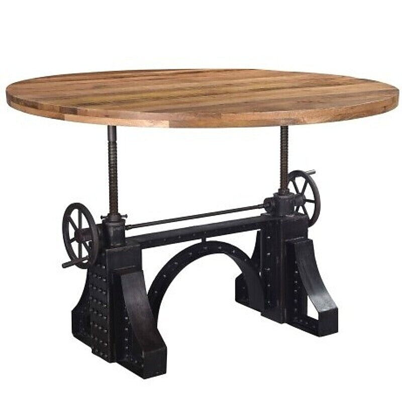 Adjustable dining table